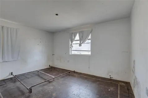 440 S Bayshore Drive Madeira Beach FL 33708