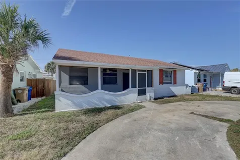 440 S Bayshore Drive Madeira Beach FL 33708