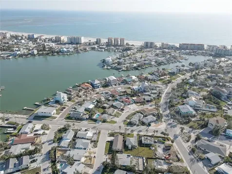 440 S Bayshore Drive Madeira Beach FL 33708