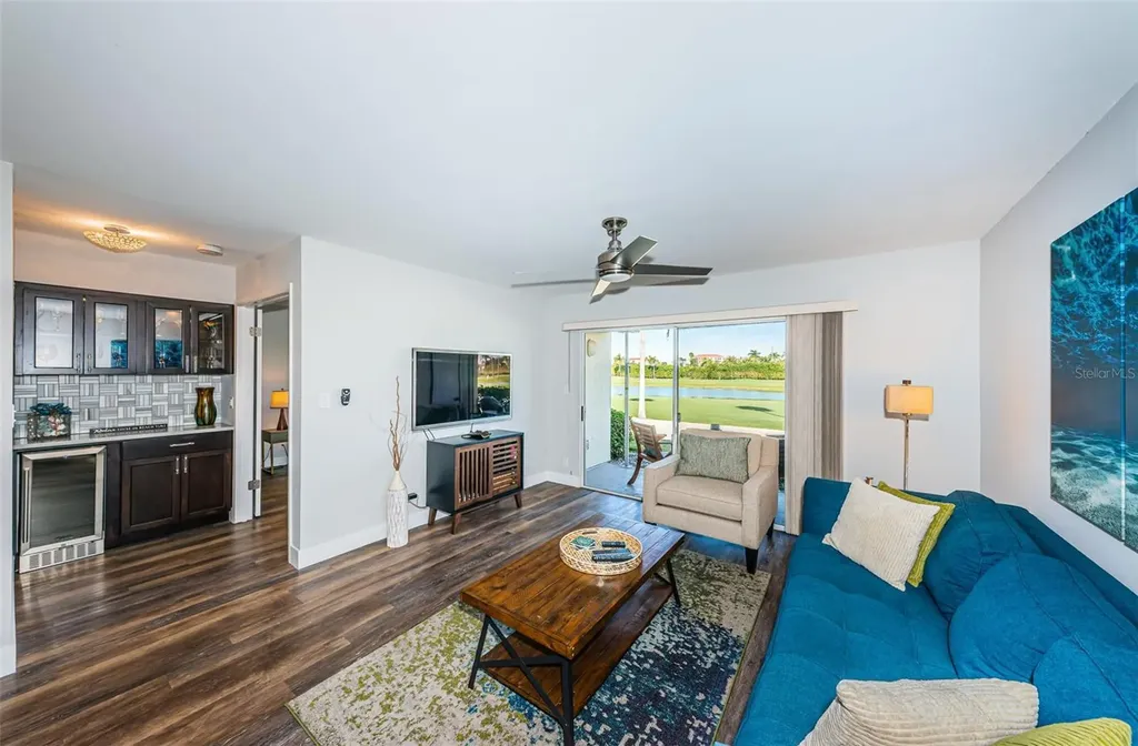 6141 Bahia Del Mar Boulevard St Petersburg FL 33715