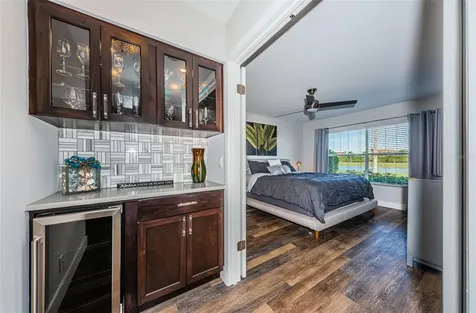 6141 Bahia Del Mar Boulevard St Petersburg FL 33715