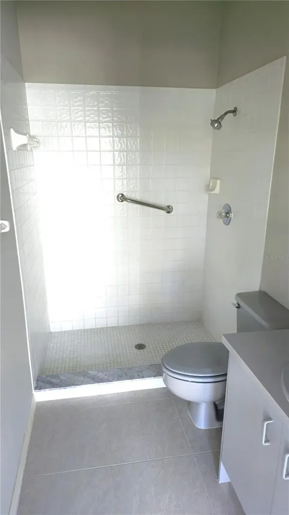 1003 Berkshire Lane Tarpon Springs FL 34688