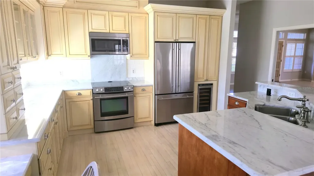 1003 Berkshire Lane Tarpon Springs FL 34688