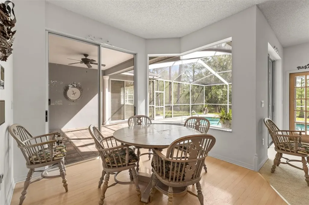 1003 Berkshire Lane Tarpon Springs FL 34688