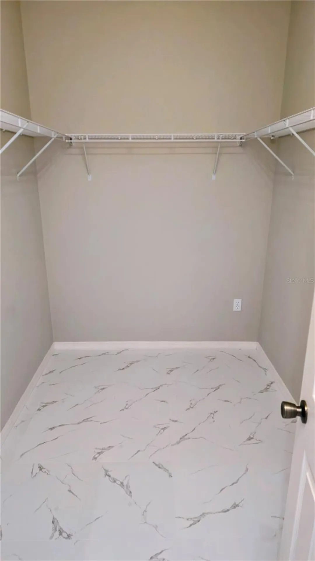 1003 Berkshire Lane Tarpon Springs FL 34688
