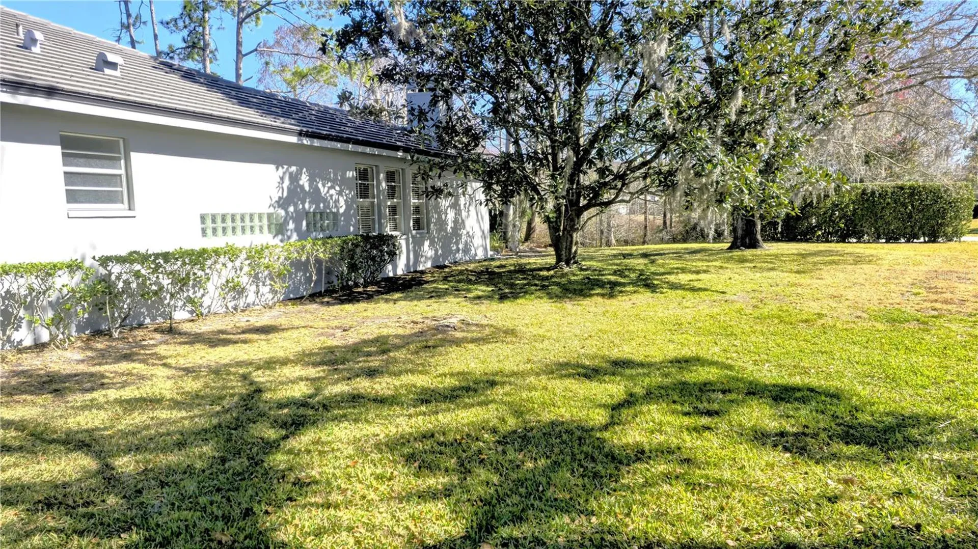 1003 Berkshire Lane Tarpon Springs FL 34688