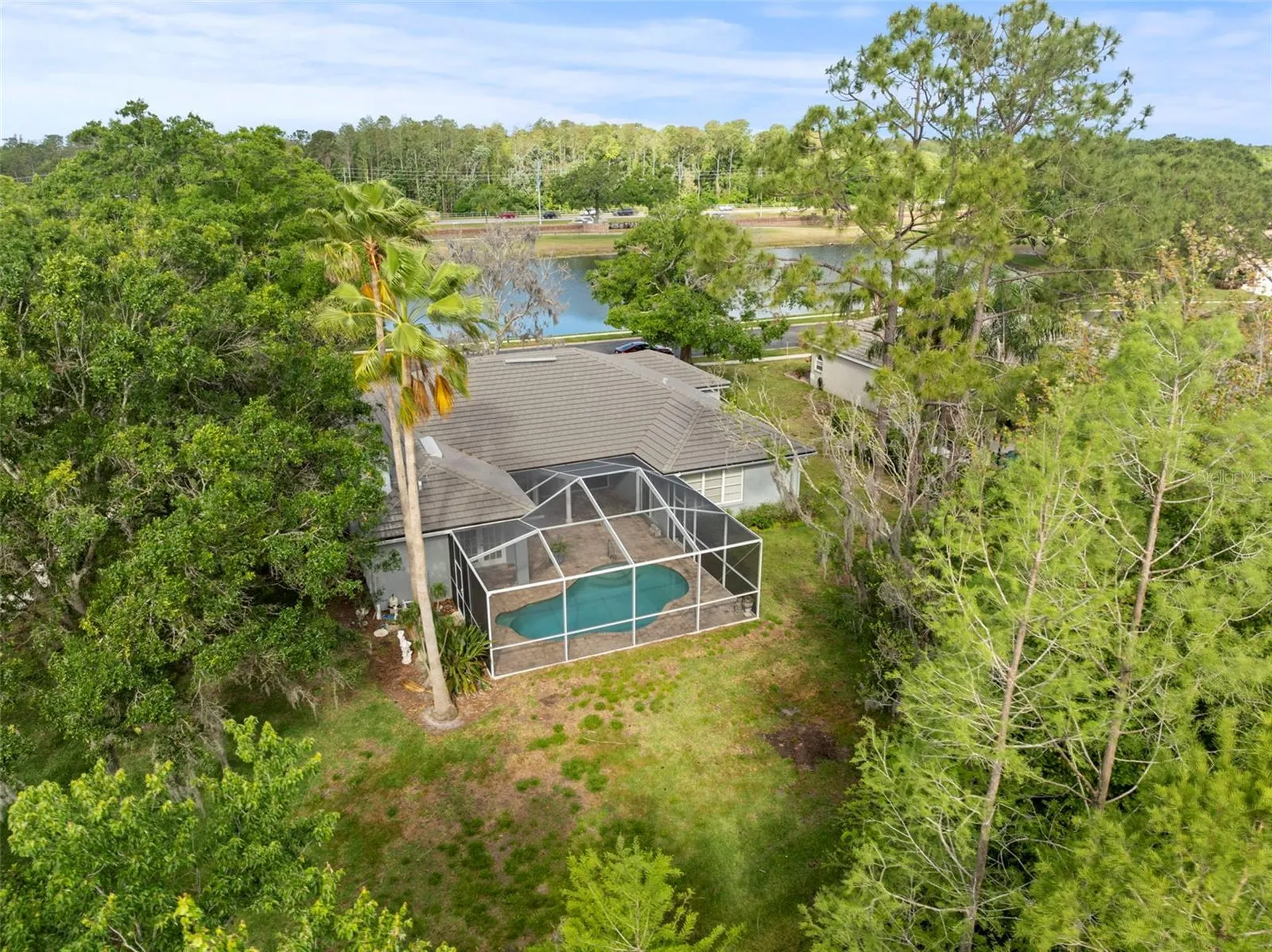 1003 Berkshire Lane Tarpon Springs FL 34688