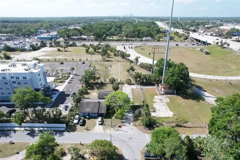 705 E Wilma Street Tampa FL 33612