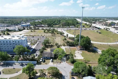 705 E Wilma Street Tampa FL 33612