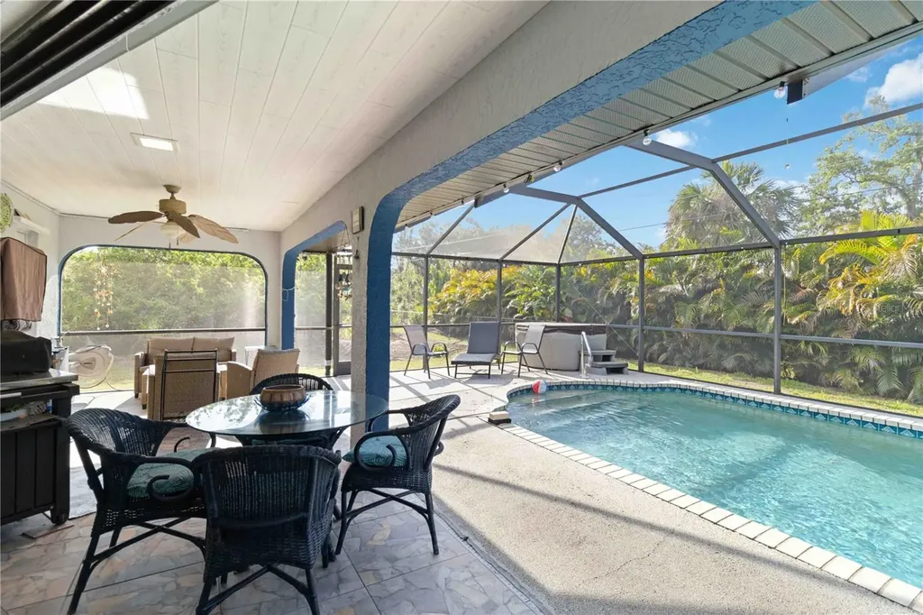 18033 Edgewater Drive Port Charlotte FL 33948