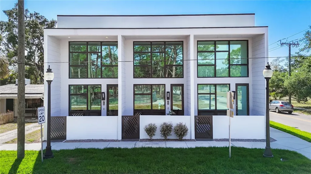 941 N Osprey Avenue Sarasota FL 34236