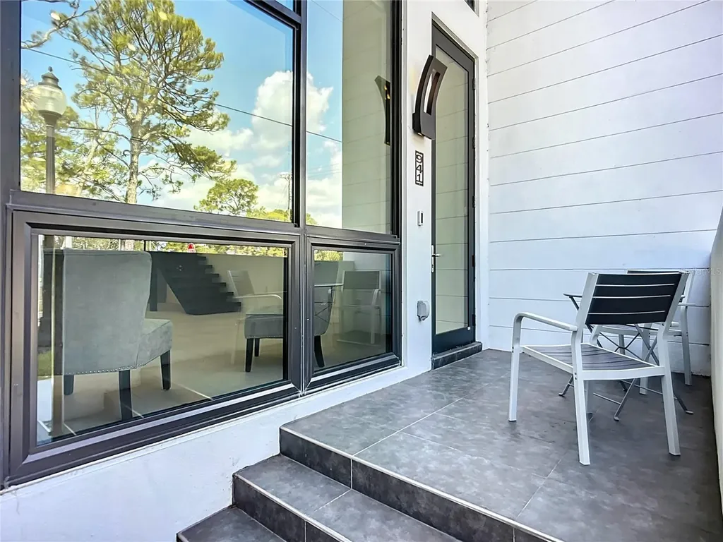 941 N Osprey Avenue Sarasota FL 34236