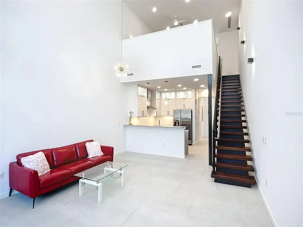 941 N Osprey Avenue Sarasota FL 34236