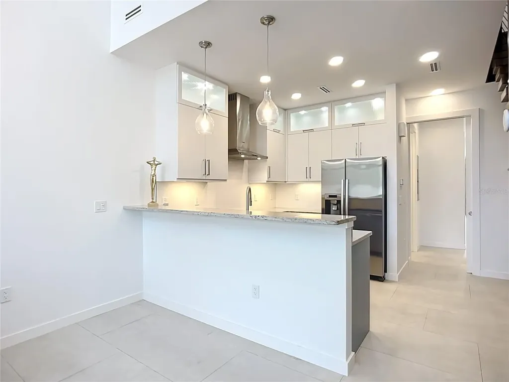 941 N Osprey Avenue Sarasota FL 34236