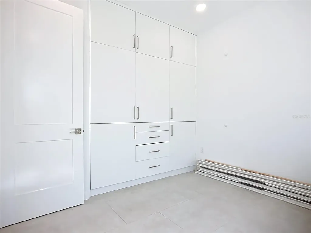 941 N Osprey Avenue Sarasota FL 34236