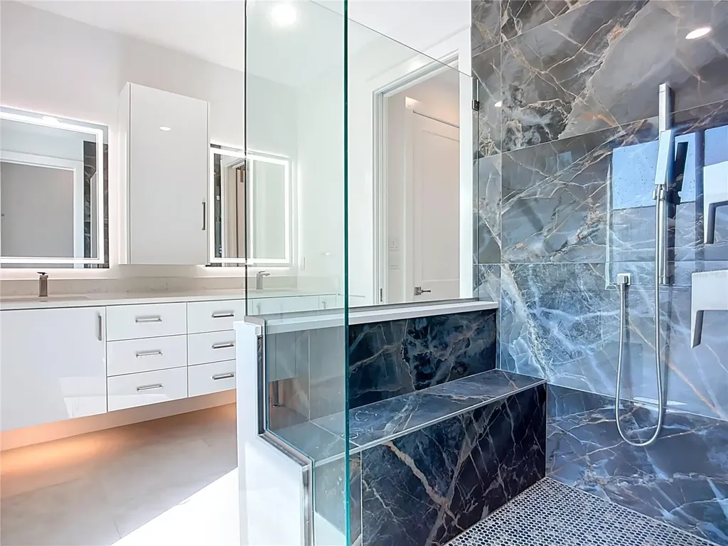 941 N Osprey Avenue Sarasota FL 34236