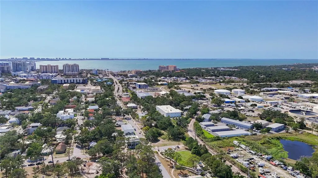 941 N Osprey Avenue Sarasota FL 34236