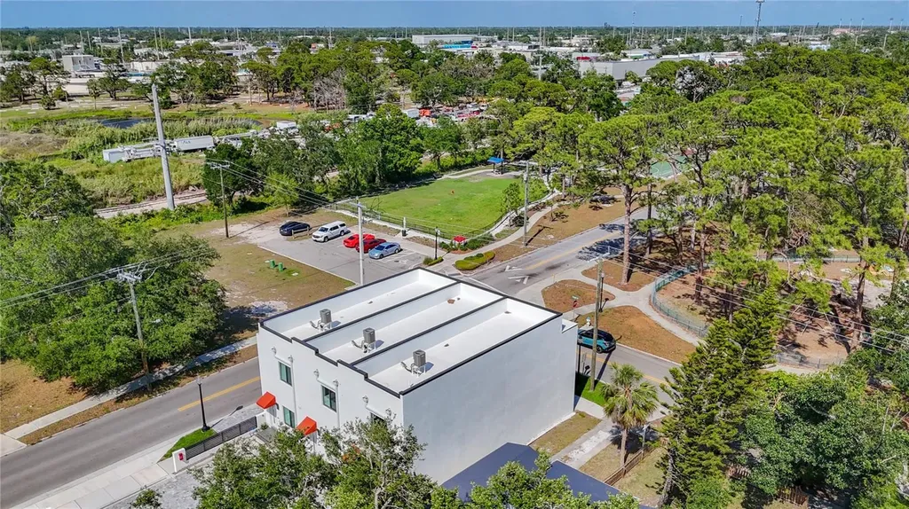 941 N Osprey Avenue Sarasota FL 34236