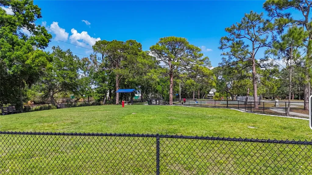 941 N Osprey Avenue Sarasota FL 34236