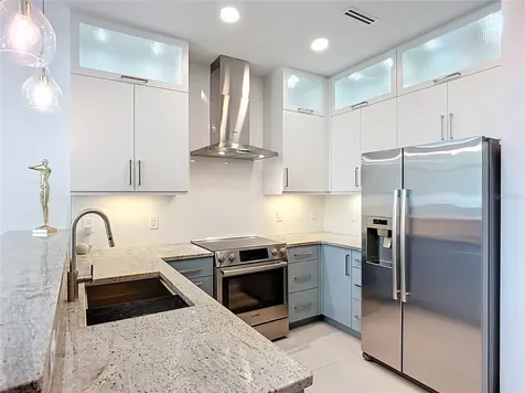 941 N Osprey Avenue Sarasota FL 34236