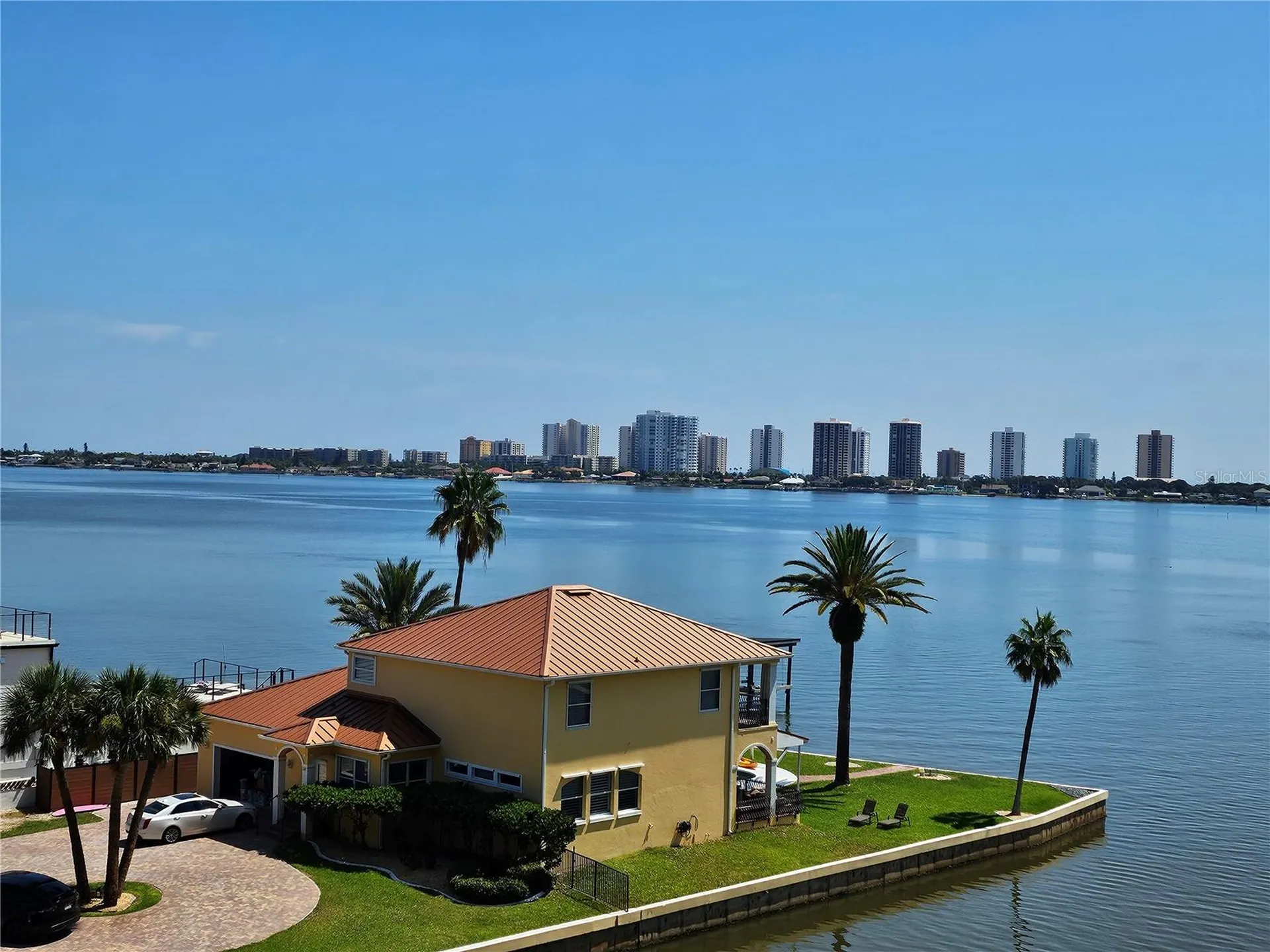 2801 S Ridgewood Avenue South Daytona FL 32119
