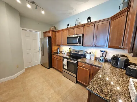 2801 S Ridgewood Avenue South Daytona FL 32119
