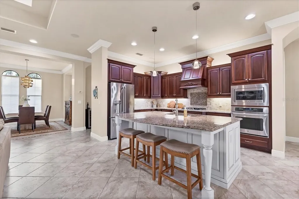 3519 Founders Club Drive Sarasota FL 34240
