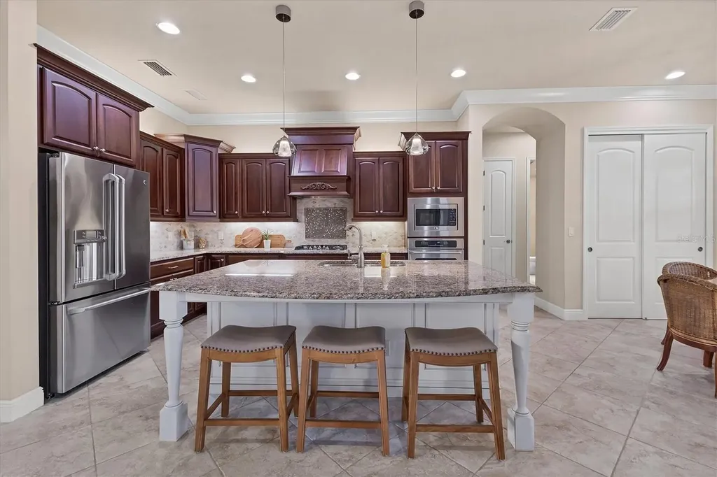 3519 Founders Club Drive Sarasota FL 34240