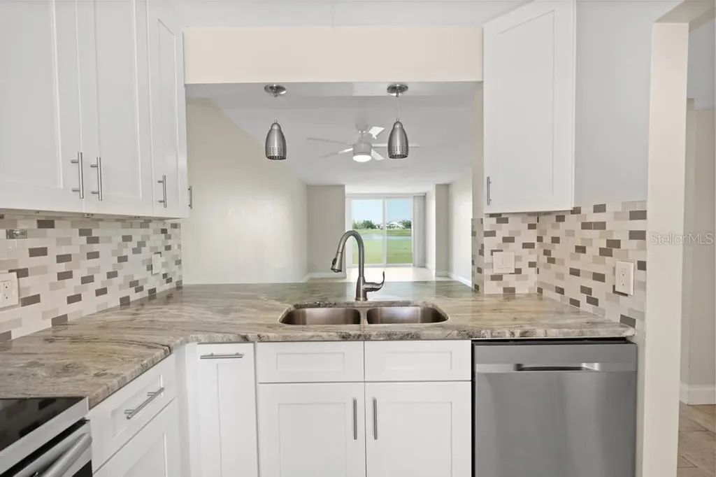 2017 Skimmer Court W Clearwater FL 33762