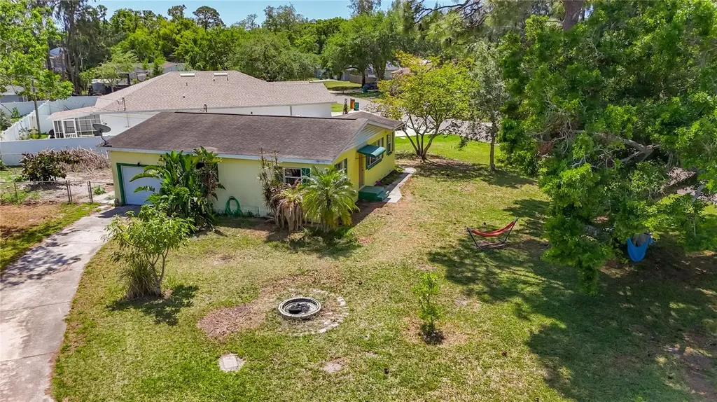 5995 59th Way N St Petersburg FL 33709