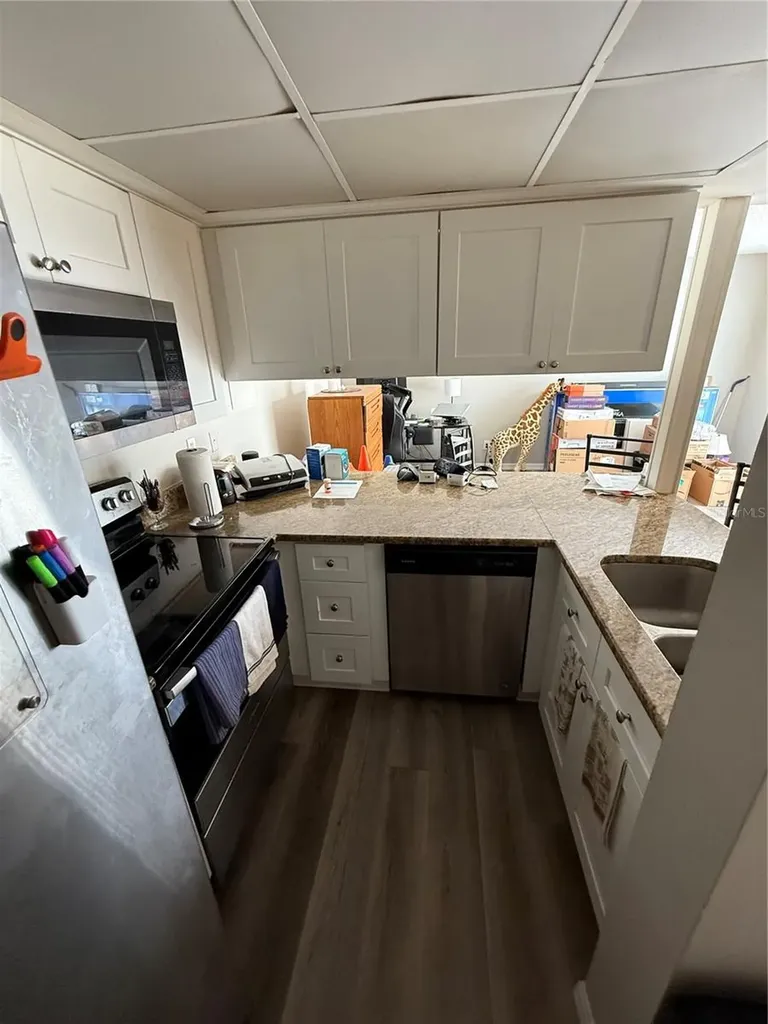 1147 Longfellow Road Sarasota FL 34243