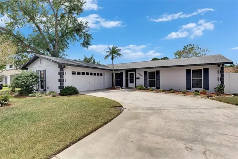 4704 Travertine Drive Tampa FL 33615