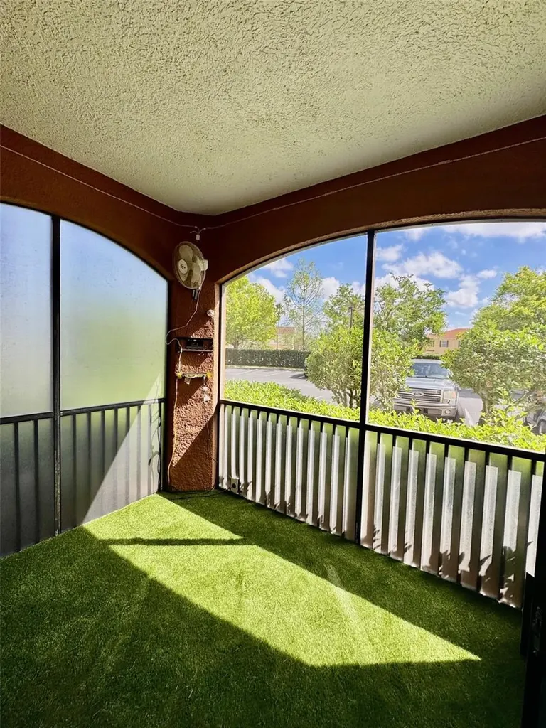 8325 38th Street Circle E Sarasota FL 34243