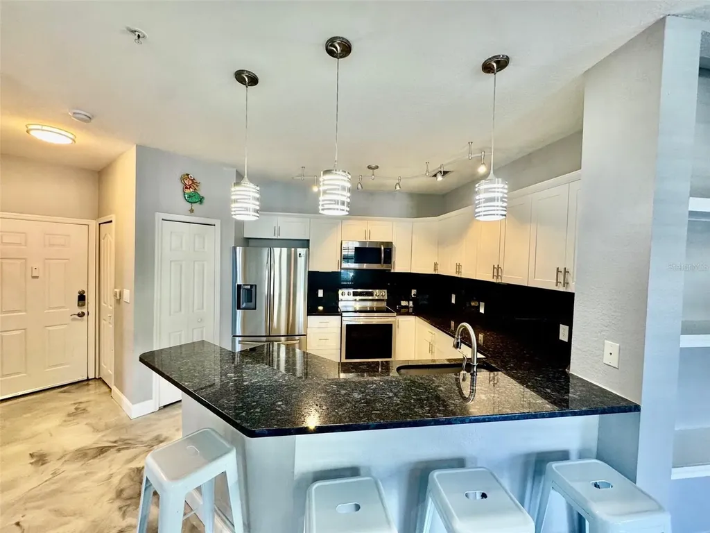 8325 38th Street Circle E Sarasota FL 34243