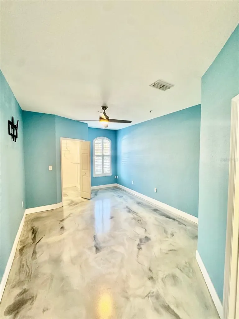 8325 38th Street Circle E Sarasota FL 34243