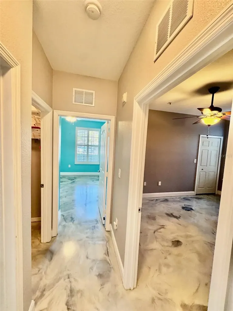 8325 38th Street Circle E Sarasota FL 34243