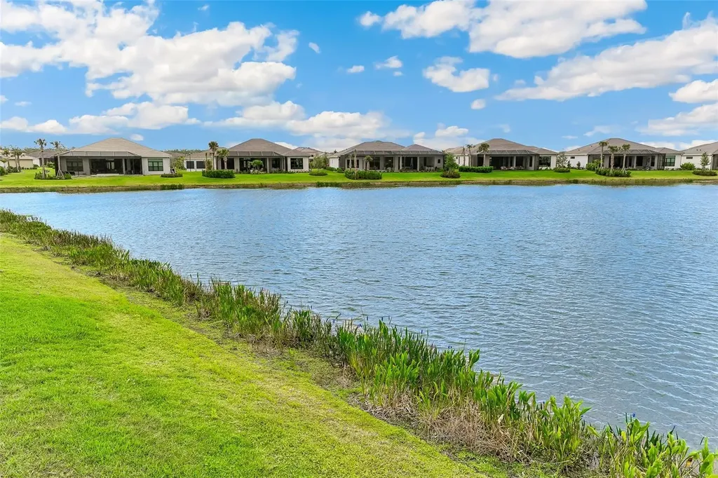 8936 Artisan Way Sarasota FL 34240