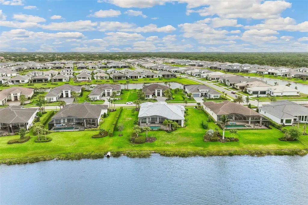 8936 Artisan Way Sarasota FL 34240