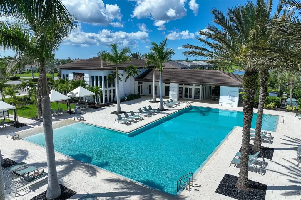 8936 Artisan Way Sarasota FL 34240