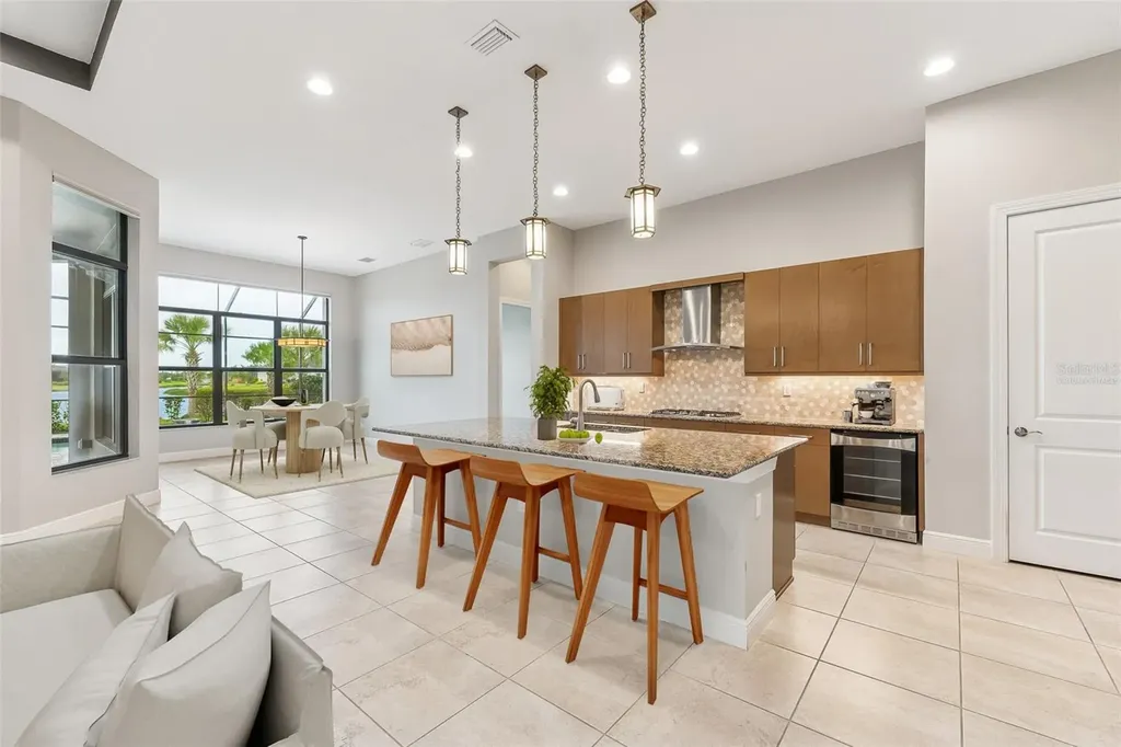 8936 Artisan Way Sarasota FL 34240