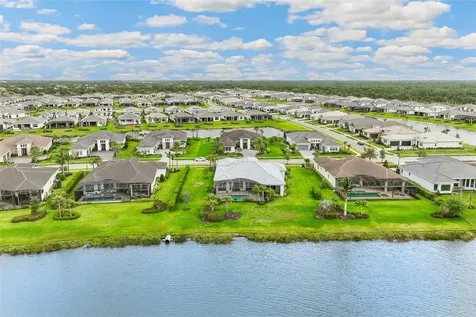 8936 Artisan Way Sarasota FL 34240