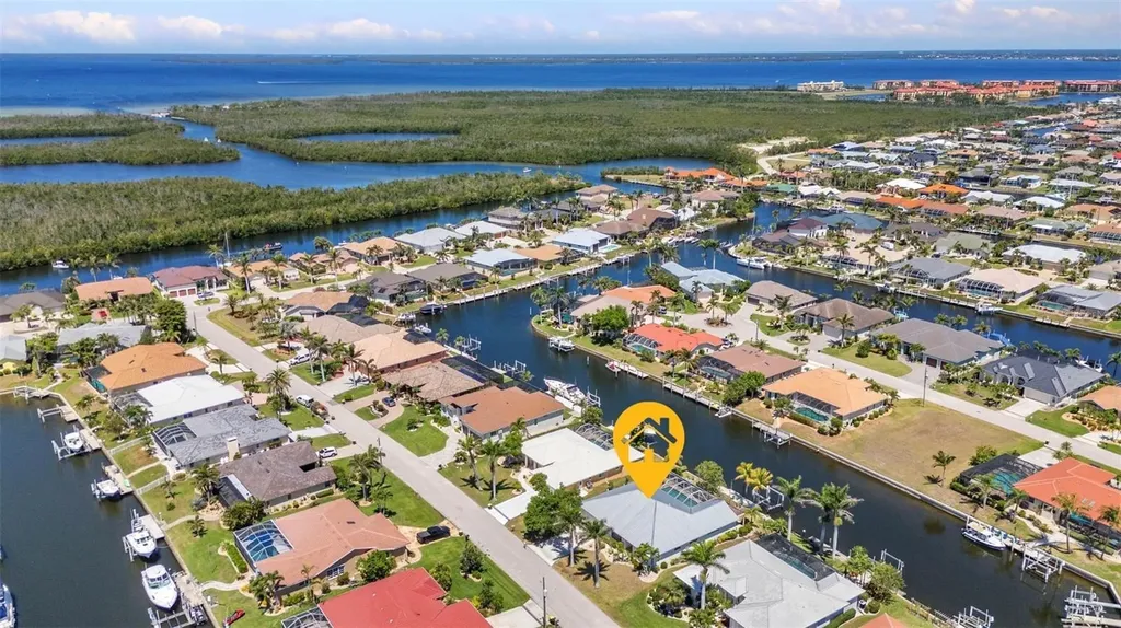 2718 Saint Thomas Drive Punta Gorda FL 33950