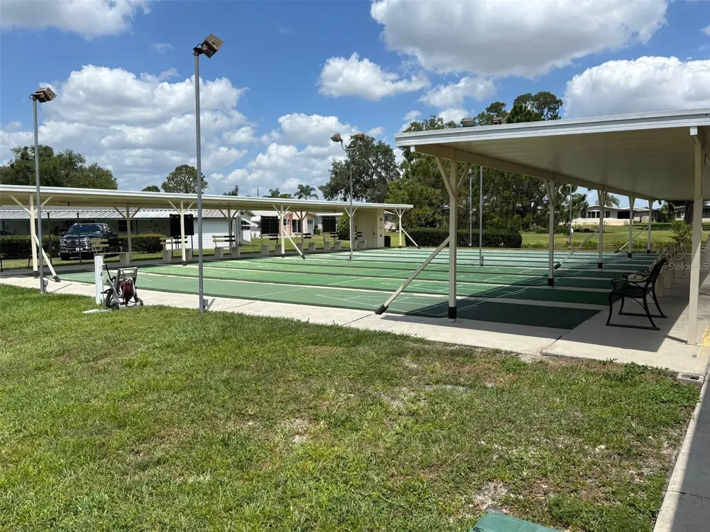 6107 Grand Oaks Drive SE Winter Haven FL 33884