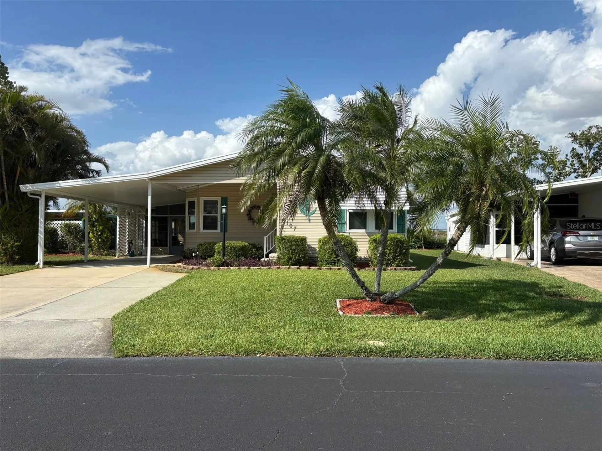 6107 Grand Oaks Drive SE Winter Haven FL 33884