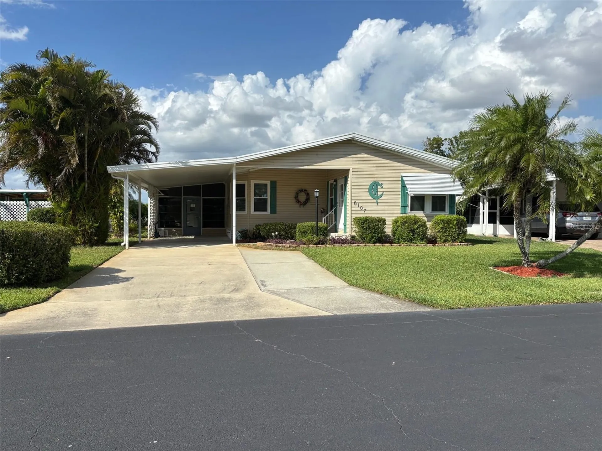 6107 Grand Oaks Drive SE Winter Haven FL 33884