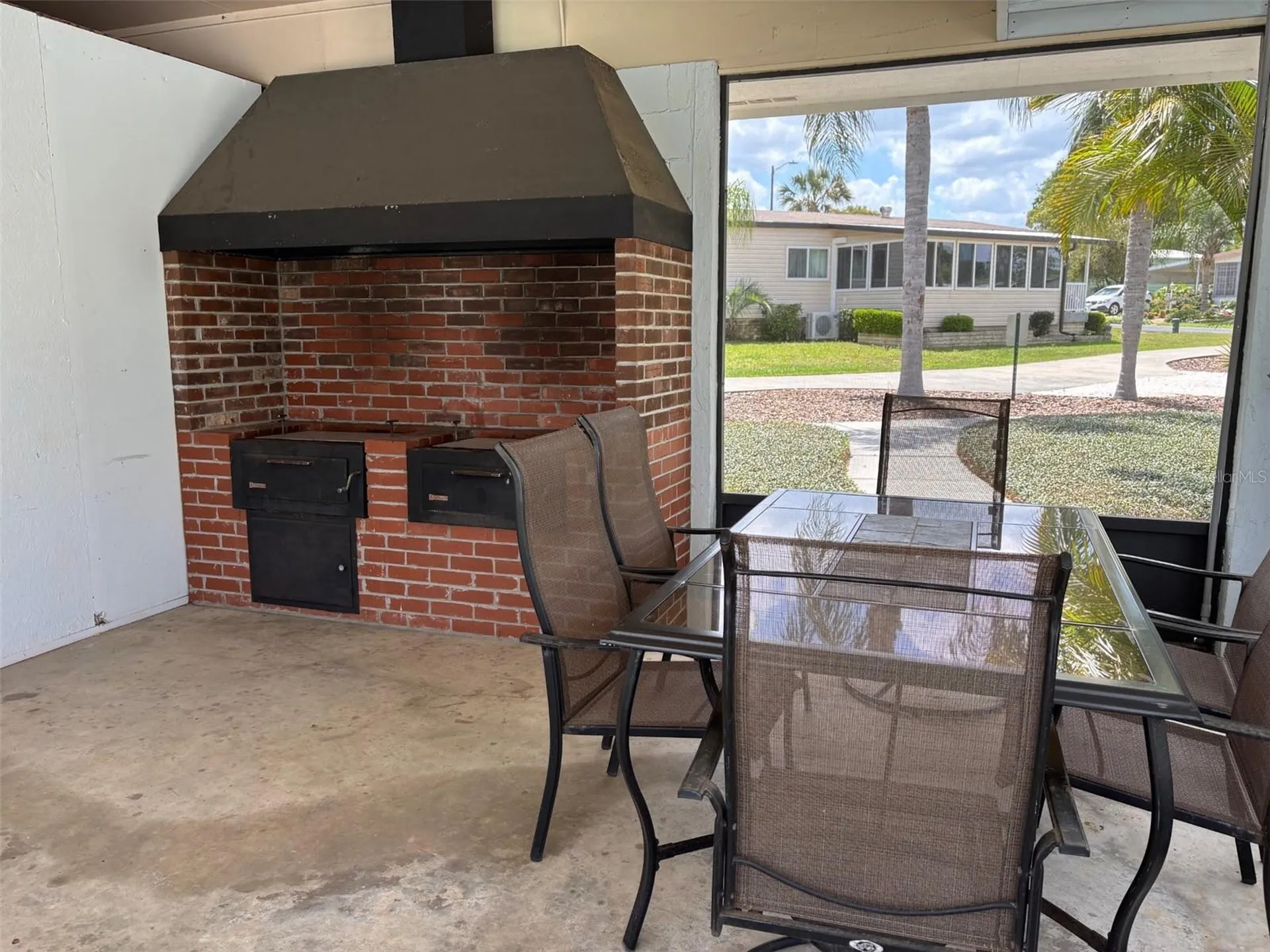 6107 Grand Oaks Drive SE Winter Haven FL 33884
