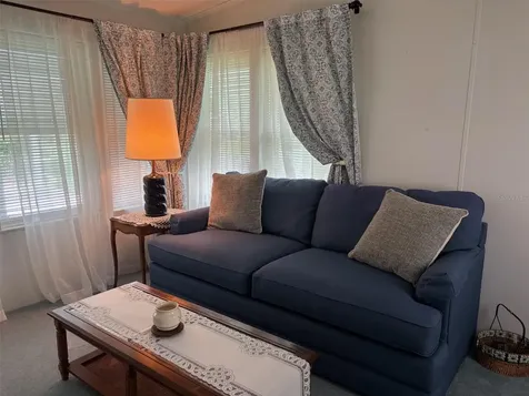 6107 Grand Oaks Drive SE Winter Haven FL 33884