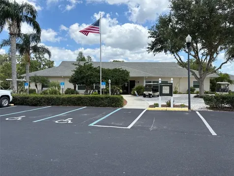 6107 Grand Oaks Drive SE Winter Haven FL 33884