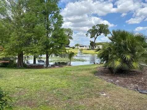 6107 Grand Oaks Drive SE Winter Haven FL 33884