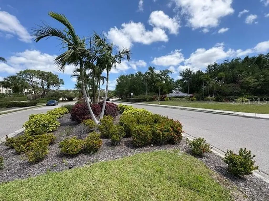 4812 Sand Trap Circle E Bradenton FL 34203